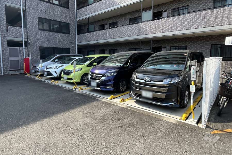敷地内駐車場（屋外機械式）
