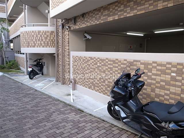 バイク置場