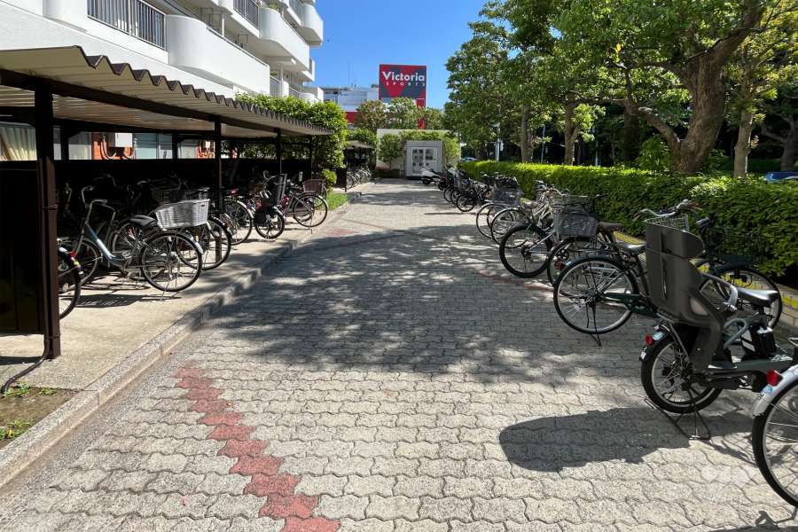 駐輪場