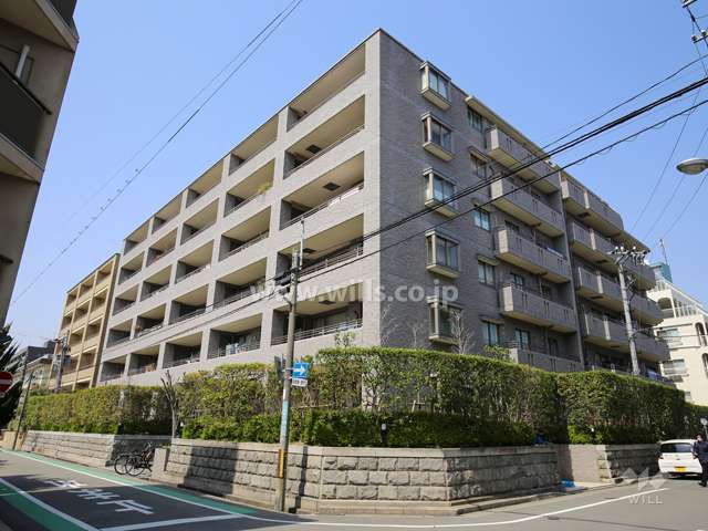パーク・ハイム甲子園口二見町の外観（南東側から）