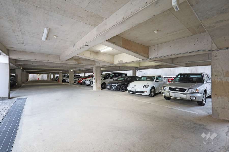 敷地内駐車場（屋内平面式）