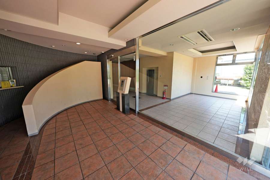 エントランスホール