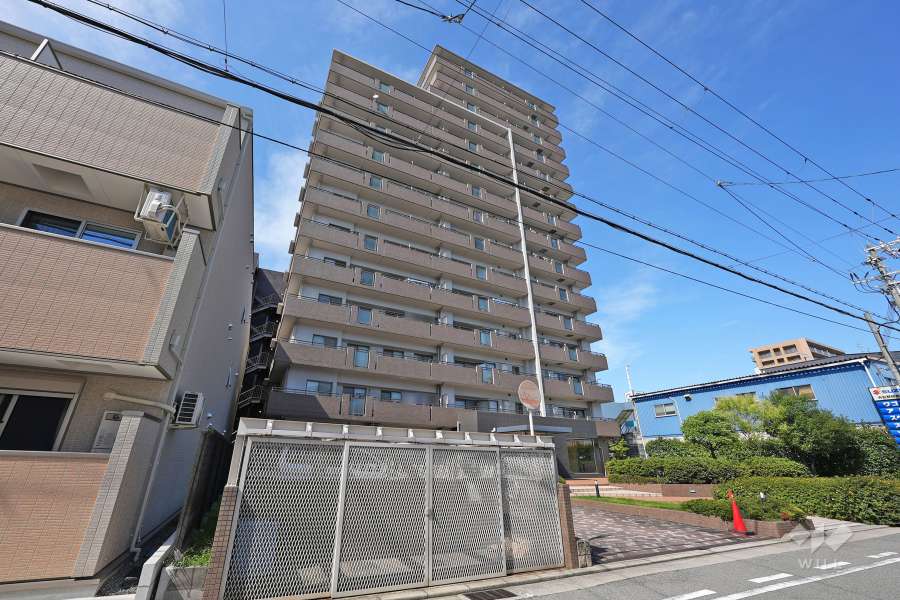 ヴェルビュ上甲子園2番館の外観（南西側から）