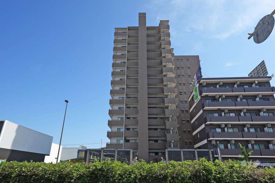 ヴェルビュ上甲子園2番館の外観（北側から）