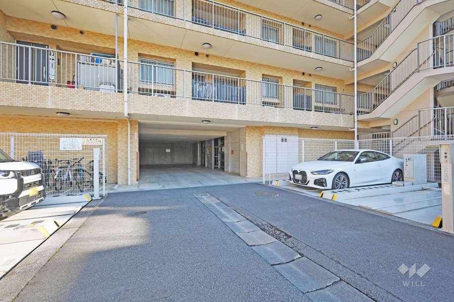 敷地内駐車場（屋外機械式）