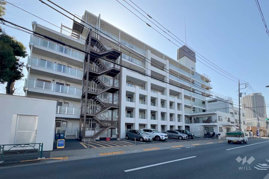 石神井公園マンションの外観（北東側から）