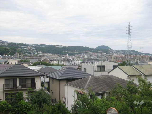 マンション敷地から北東向きの眺望