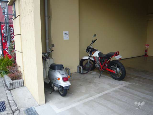 バイク置場