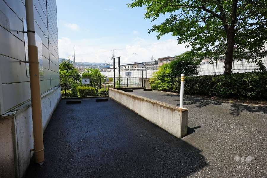 敷地内駐車場（屋内平面式）