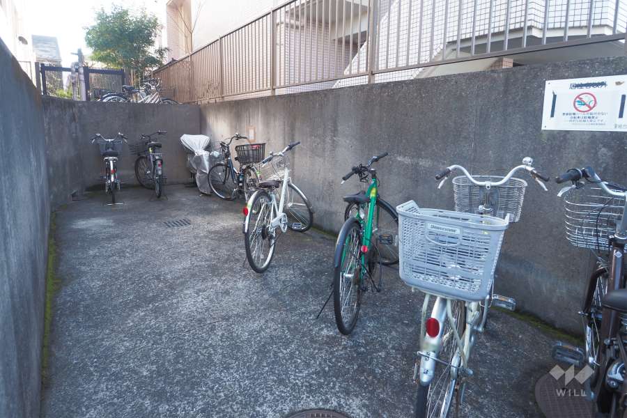 駐輪場