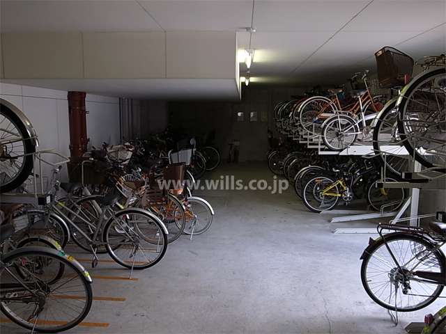 駐輪場（屋内）