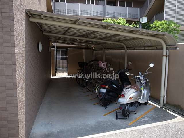 バイク置き場