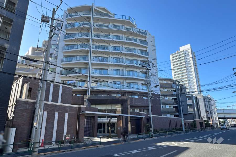 ライオンズ石神井公園ステーションゲートの外観（北東側から）