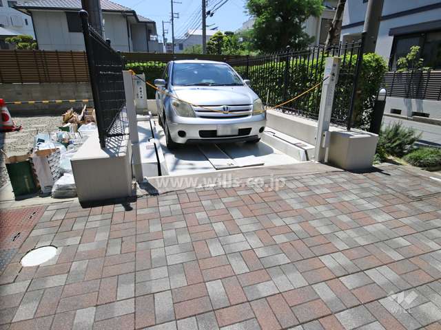 敷地内駐車場（屋外機械式）
