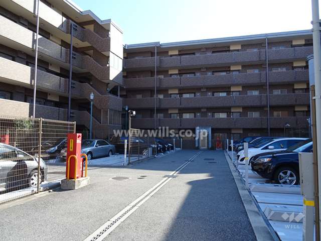 敷地内駐車場（屋外機械式）