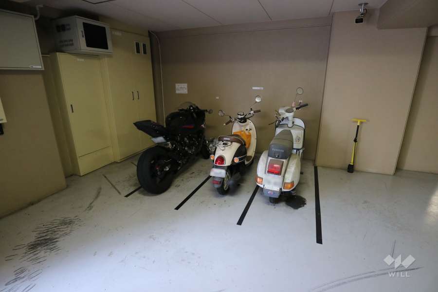バイク置場