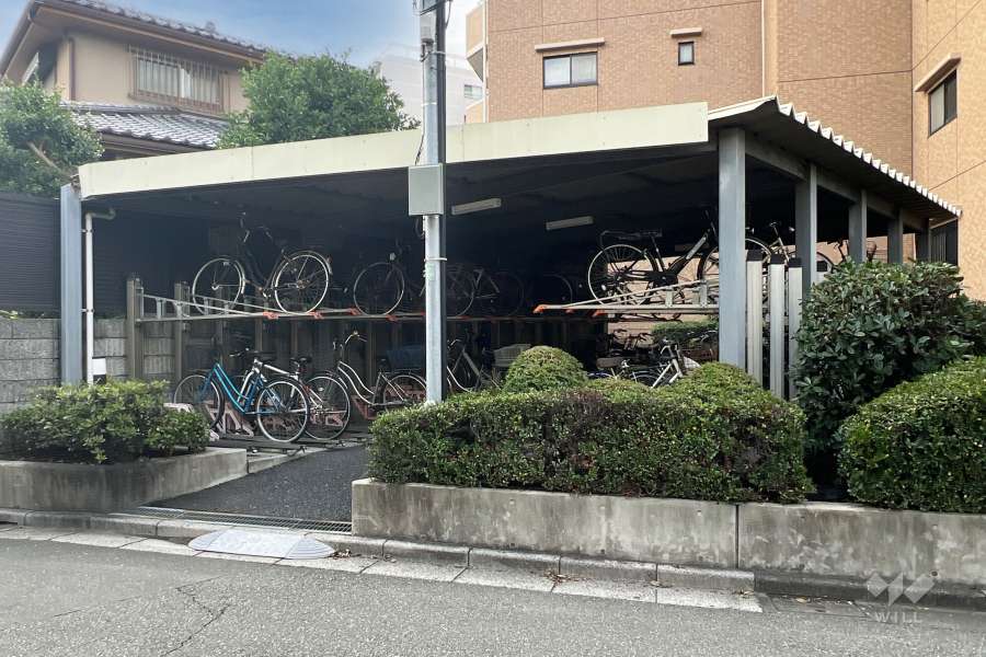 駐輪場（屋根あり）