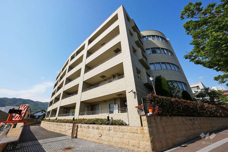 ネバーランド芦屋親王塚の外観（南西側から）