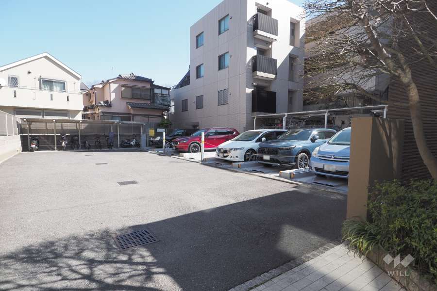 敷地内駐車場（屋外平面式）