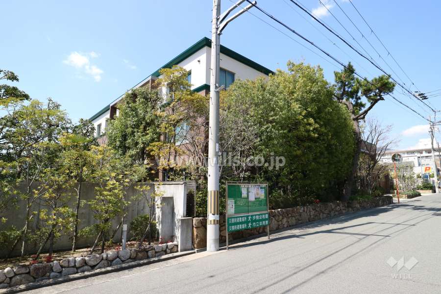 グランドメゾン芦屋平田町の外観（北西側から）