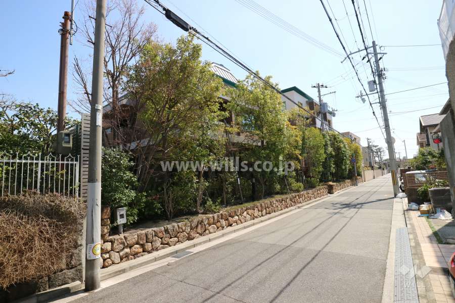 グランドメゾン芦屋平田町の外観（南東側から）