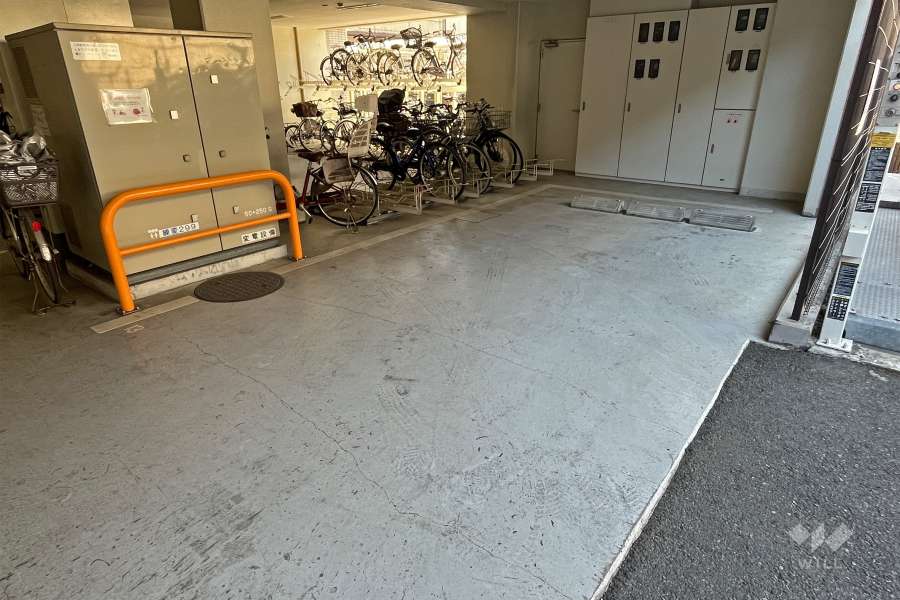 敷地内駐車場(屋外平面式)