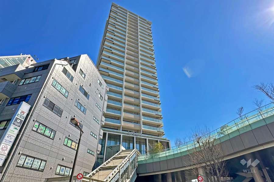 プラウドタワー大泉学園の外観（北西側から）
