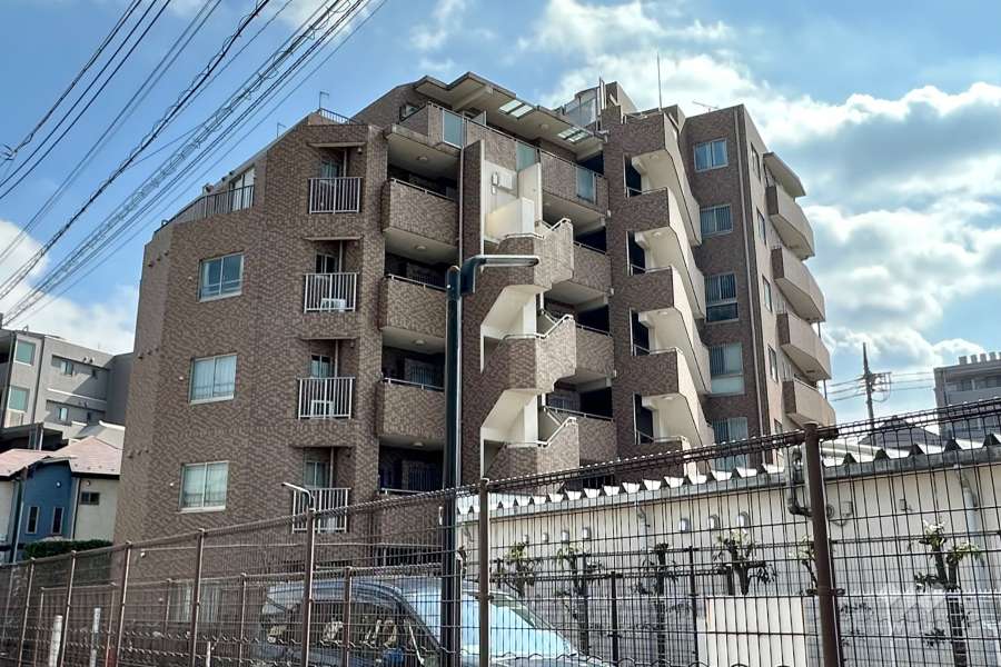 グランシティ武蔵関の外観（北西側から）