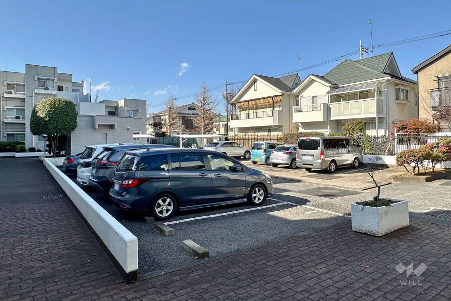 敷地内駐車場（屋外平面式）