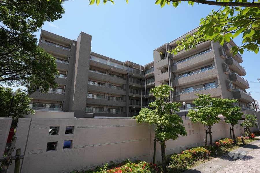 ヒルズ夙川パッサージュの外観（北東側から）