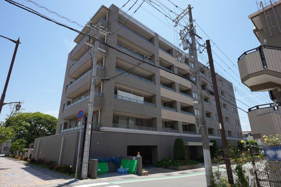 ヒルズ夙川パッサージュの外観（北西側から）