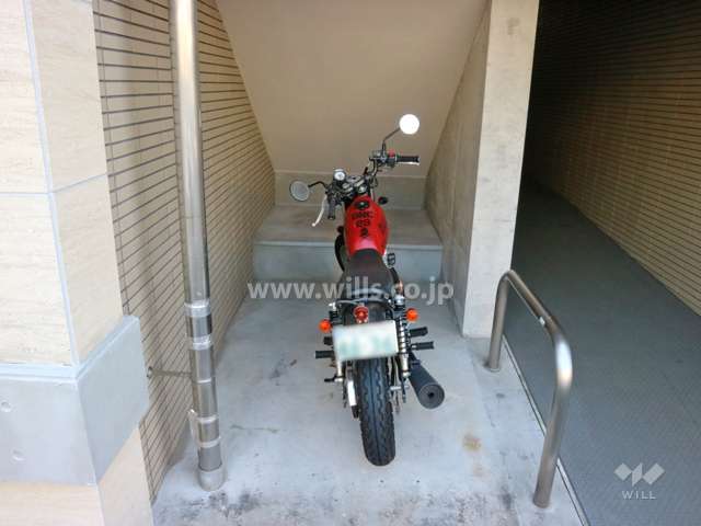 バイク置き場