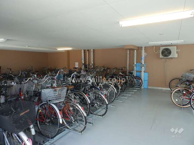 自転車置場（屋内）