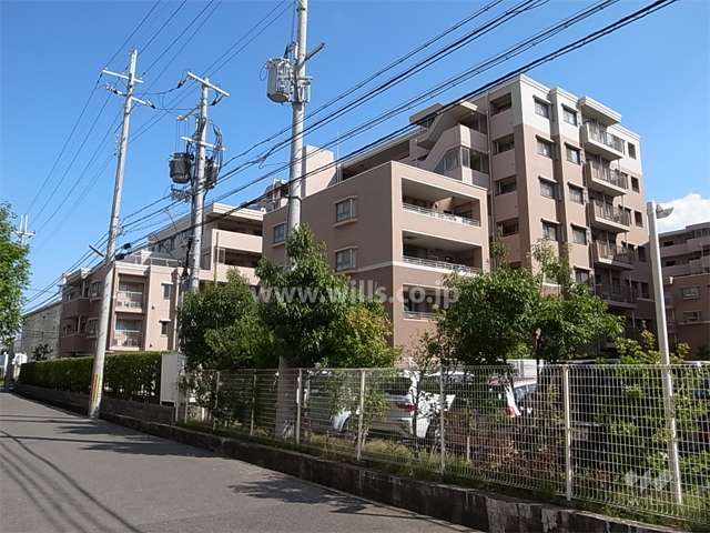 西宮門戸アーバンライフ・ファインヴィレの外観（北西側から）