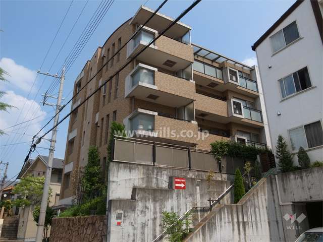 セントラル甲子園口1丁目イプシオンの外観（南西から）