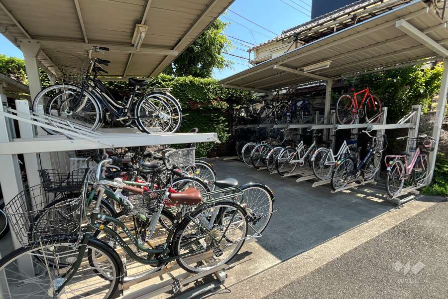 駐輪場（屋根あり）