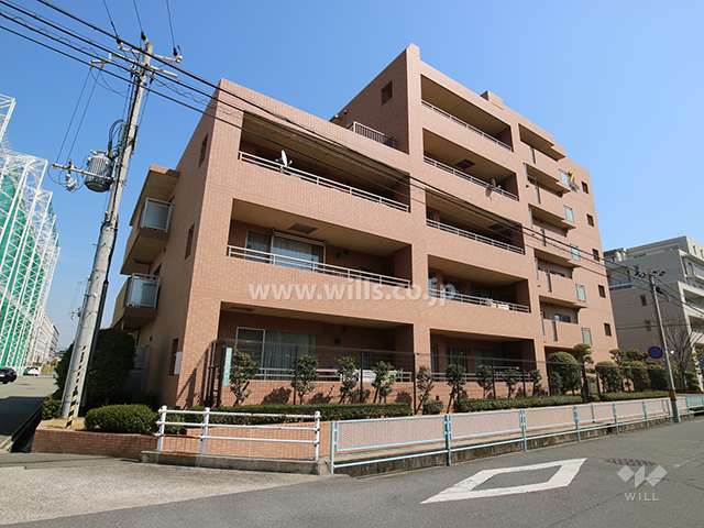 グラン・コート甲子園口ベルアージュの外観（北西側から）