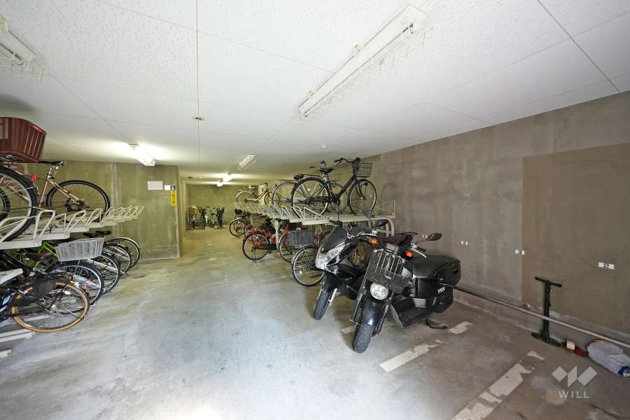 バイク置場