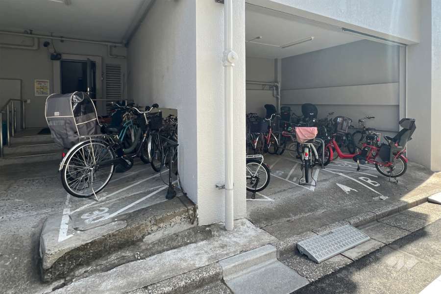 駐輪場・バイク置場