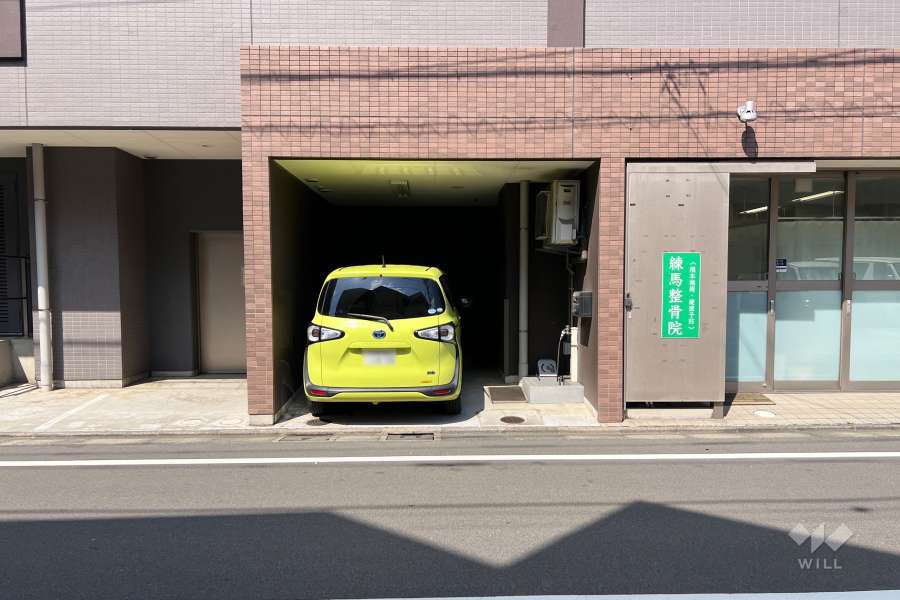 敷地内駐車場（屋内平面式）