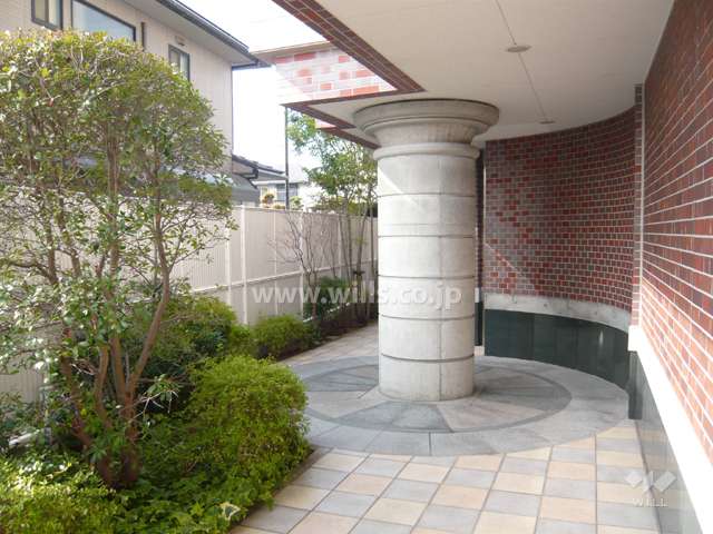 エントランスアプローチ