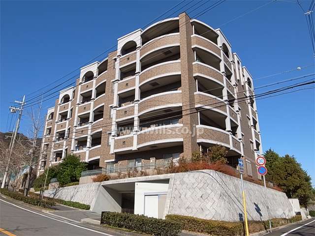 セレッソコート芦屋ヴェルグラードの外観（南側から）