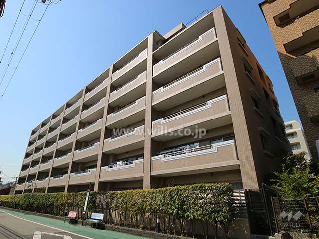 クレアーレ甲子園口の外観（南東側から）