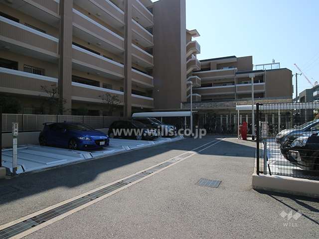 敷地内駐車場（屋外機械式）
