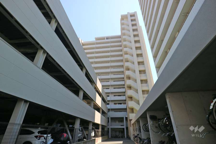 ロイヤルアーク香櫨園アルティミューラ　ベイサイドコートの外観（北側から）