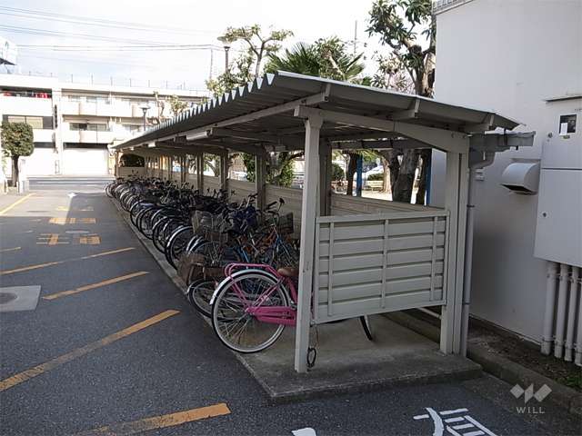 駐輪場