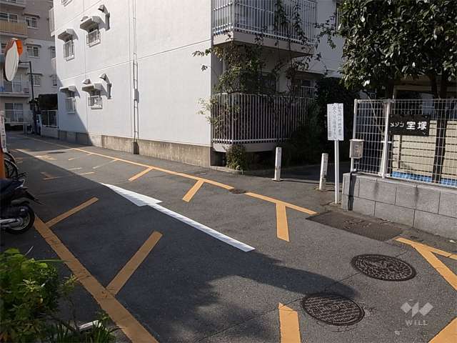 敷地入口