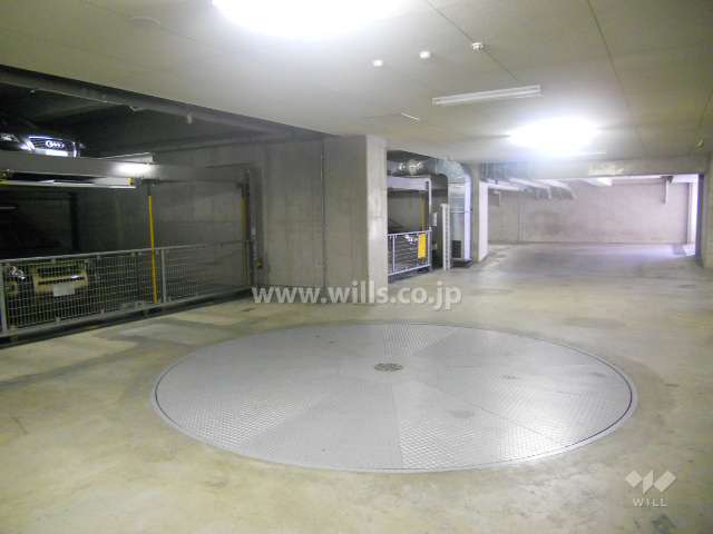地下駐車場（屋内機械式）