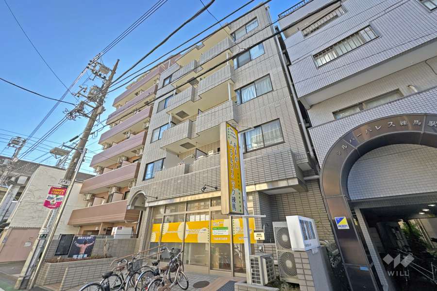 エレガンス練馬の外観（北東側から）