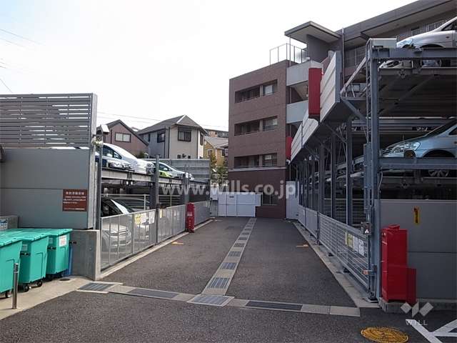 敷地内駐車場（機械式）